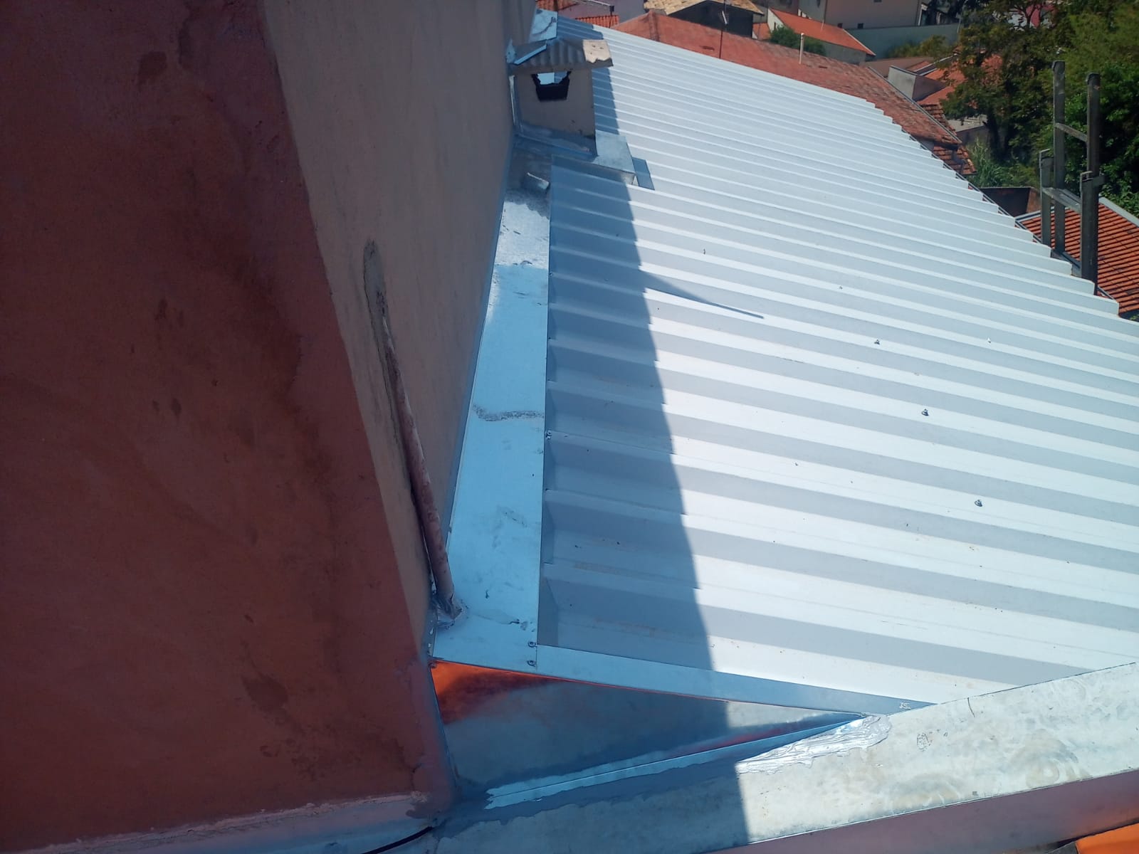 Obra de calhas e rufos da Calhas Show Campinas 15